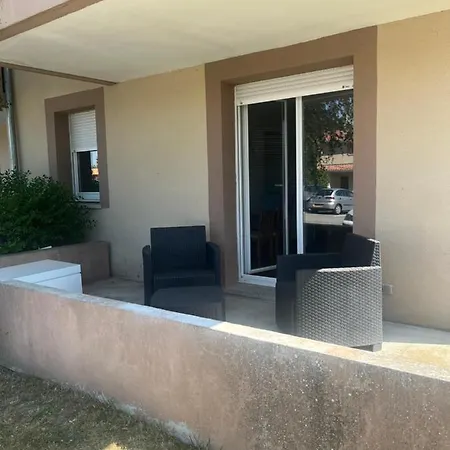 شقة T2 Avec Piscine *